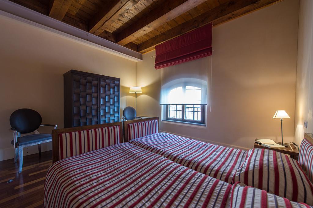 Апартаменты Residenza Giudecca Molino Stucky Венеция Экстерьер фото