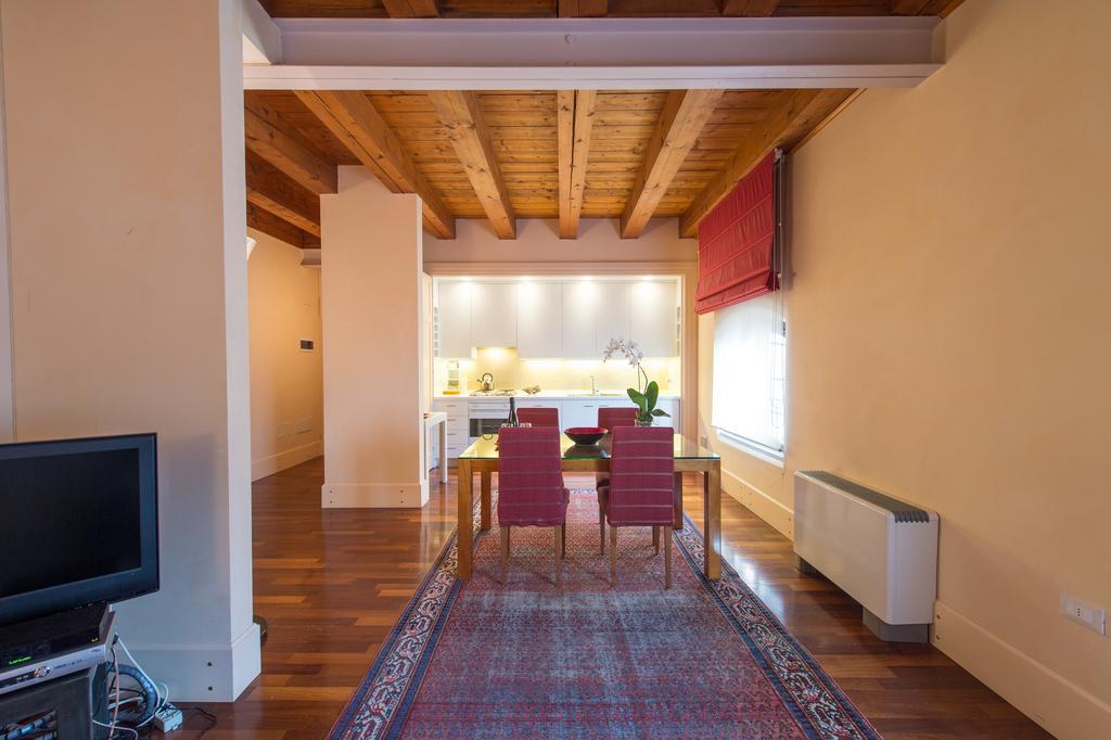 Апартаменты Residenza Giudecca Molino Stucky Венеция Экстерьер фото