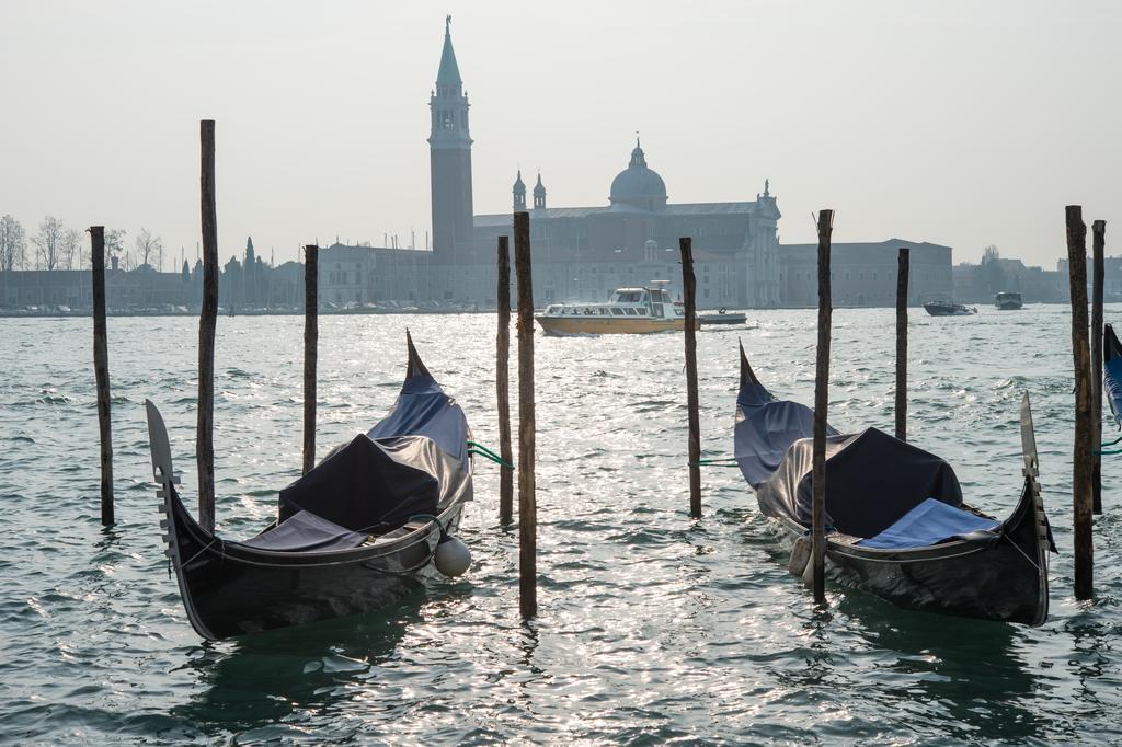 Апартаменты Residenza Giudecca Molino Stucky Венеция Номер фото
